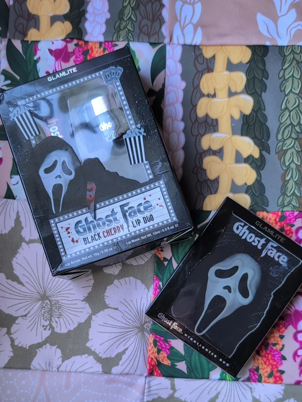 Glamlite ghost face